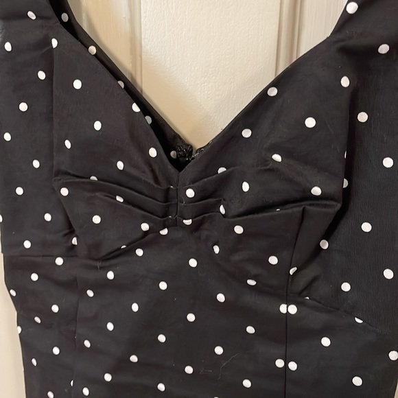 classy black dress - Picture 2 of 4